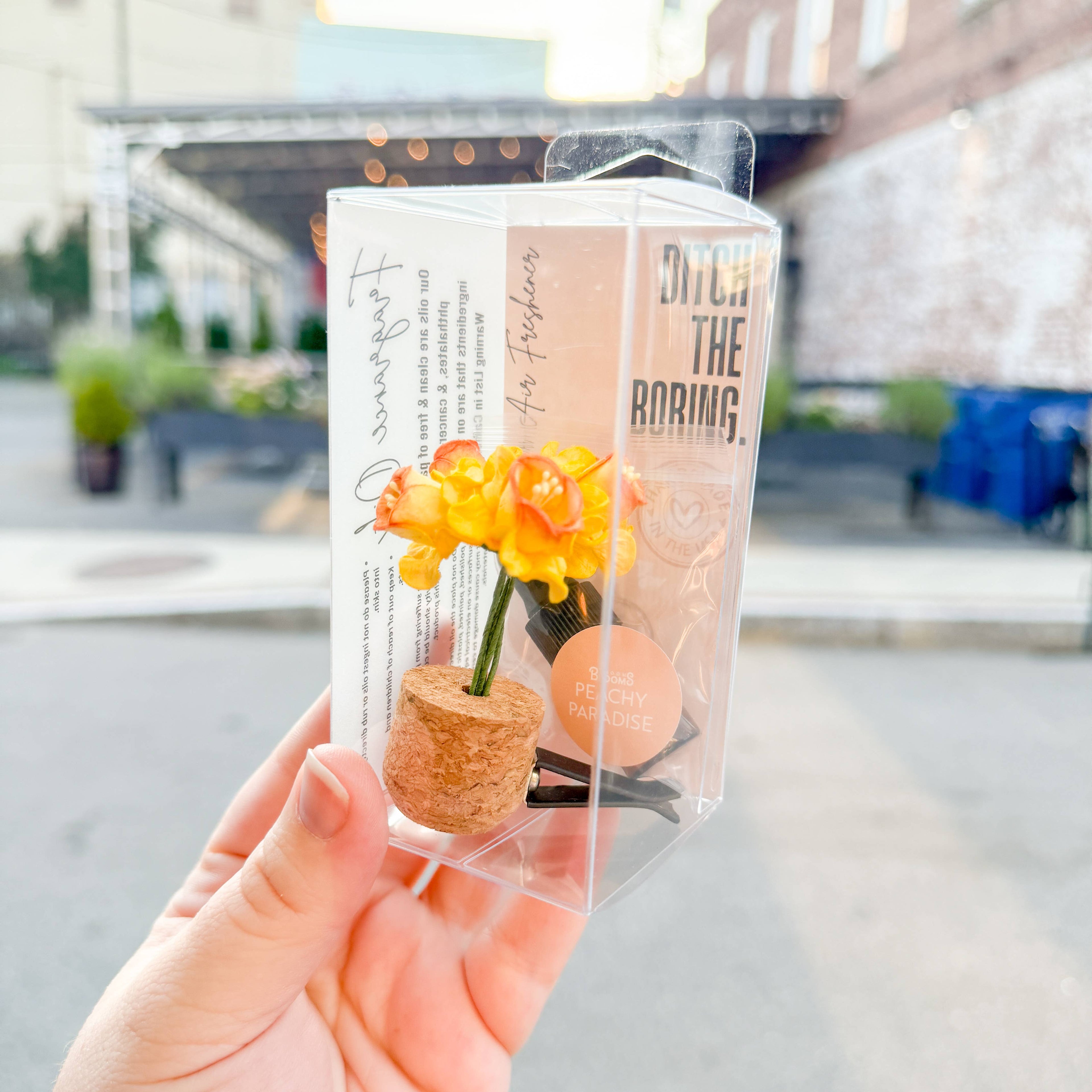 Whimsical Daffodil Vent Clip Car Air Freshener Reusable: Vanilla Bean Cupcake