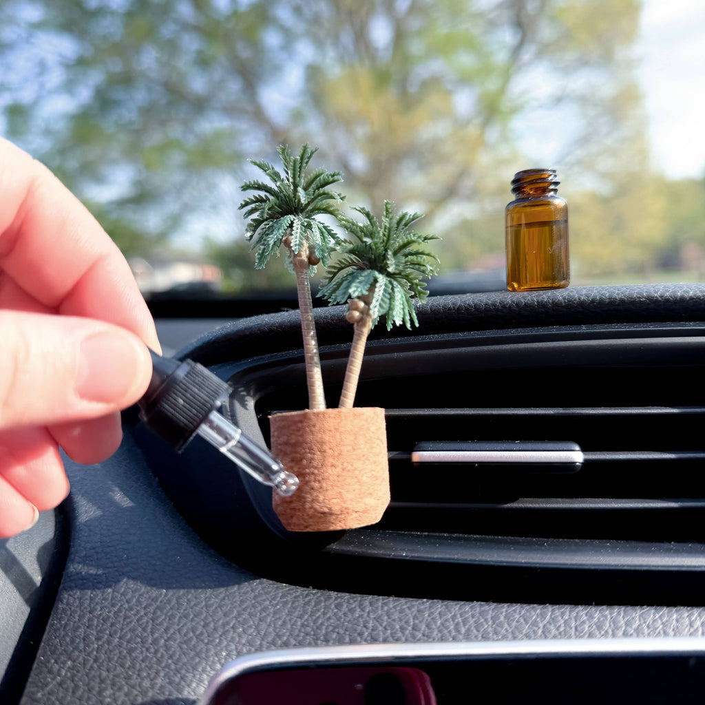 Palm Tree Vent Clip Car Air Freshener Diffuser Reusable: Coastal Cottage