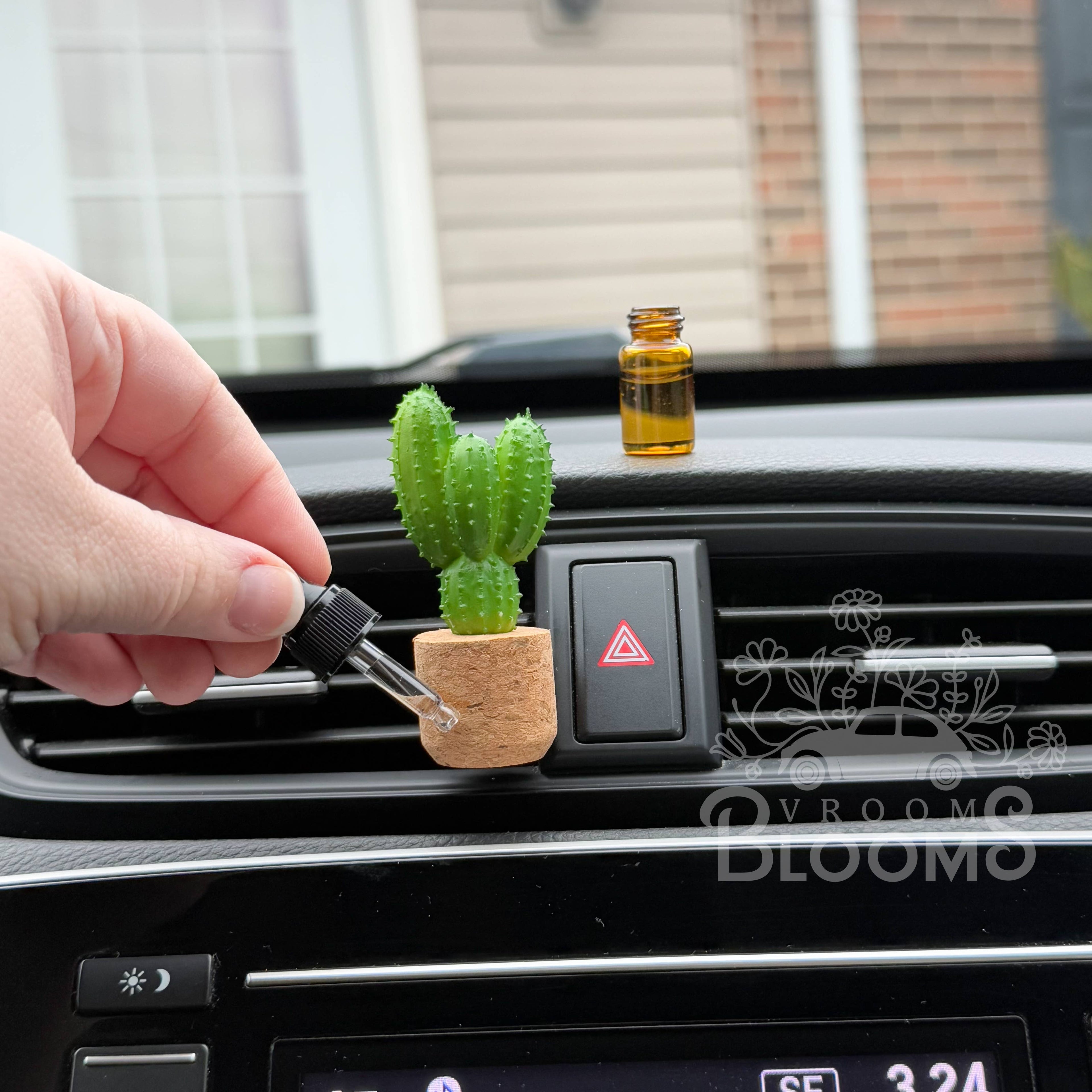 Mini Cactus Plant Vent Clip Car Air Freshener (Reusable): Eucalyptus & Peppermint
